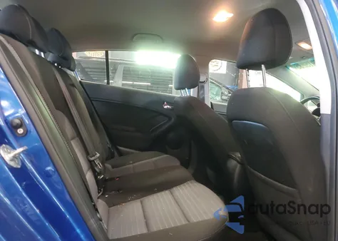 2015 Kia Forte Ex z USA, uszkodzony, nr VIN KNAFX5A85F5361398